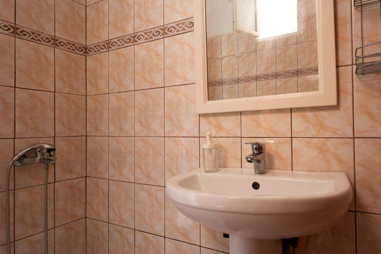 Apartment Janakis Himarë